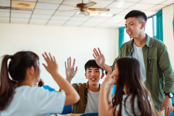 培育资优生潜能(下) 非学术篇：视觉及表演艺术、领导才能、体能