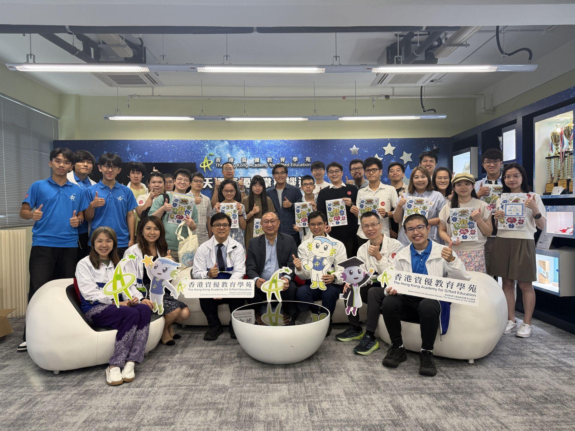 Group photo of alumni, our senior management team members, programme managers and student ambassadors